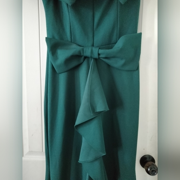 Betsy & Adam Solid Off Shoulder Bow Back Gown Dress - Picture 8 of 12